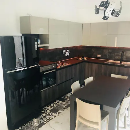 Casanella Apartment *